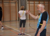 Aktivriege  Netzball mit Gymnastik gruppe 26.4.14   074