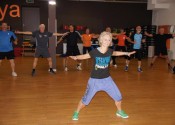 Aktivriege  Zumba im Fitnessplus  18.10.13 017